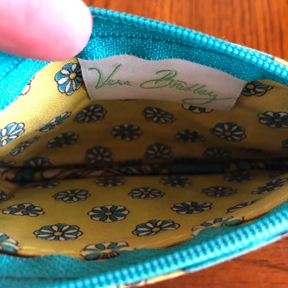 Vera Bradley Zip ID & Card Case with Key Ring - Picture 3 of 4